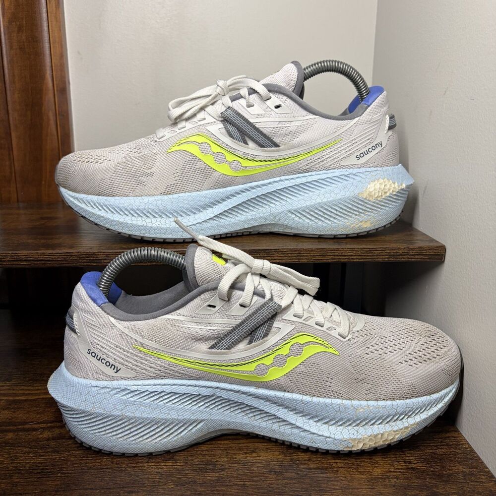 Size 9.5 Womens - Saucony Triumph 20 Running Shoes Gray/Blue/Yellow - Picture 2 of 6